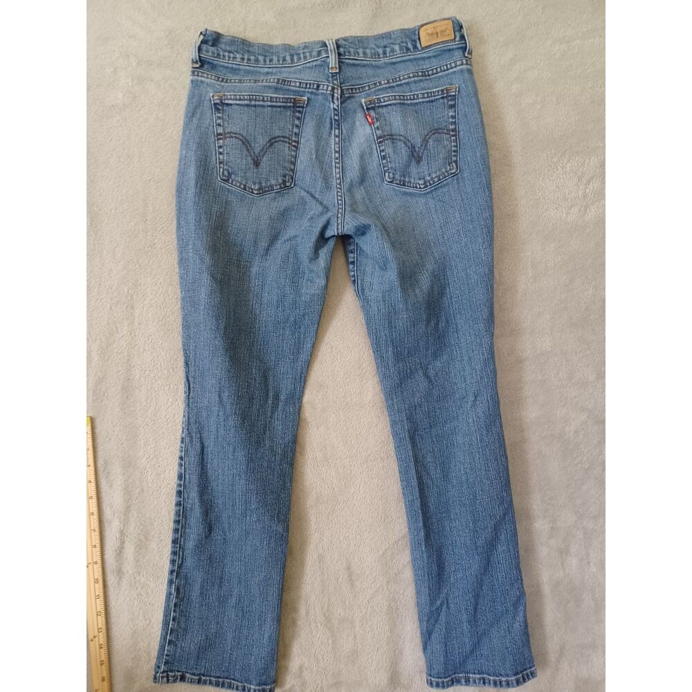 Levis 505 Straight Leg Jeans Sz 10M 30 x 29 Relaxed Stretch Womens Medium Wash